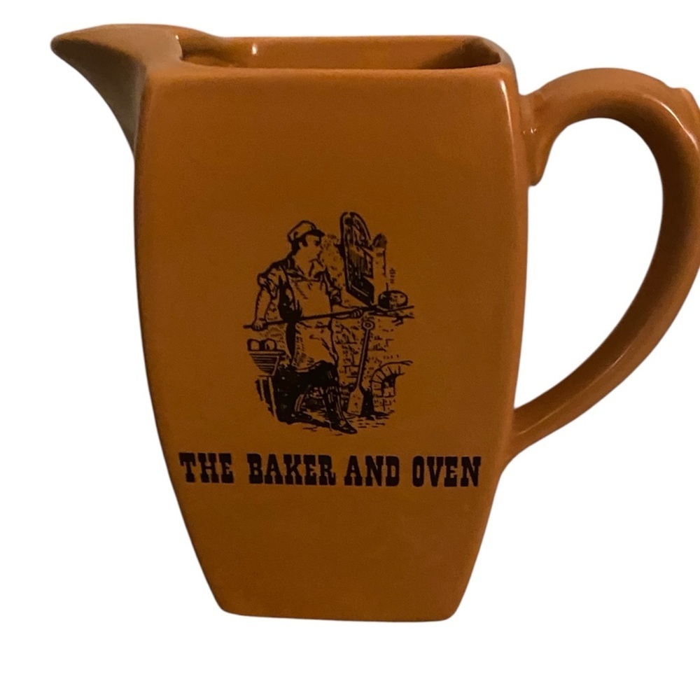 Vintage Wade Regicor The Baker And Oven Brown Ceramic 6” England Pitcher